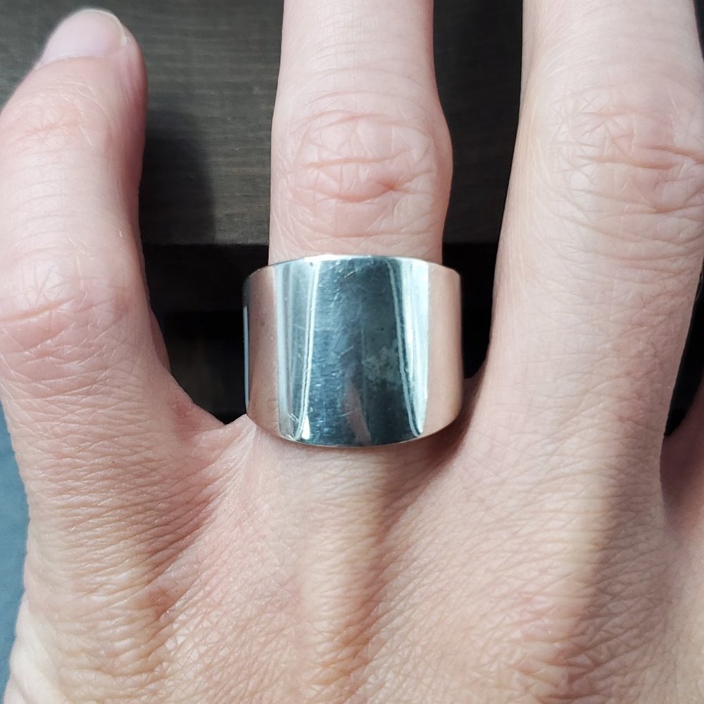 Size 8.5 Sterling Silver Heavy Wide Thick Ring